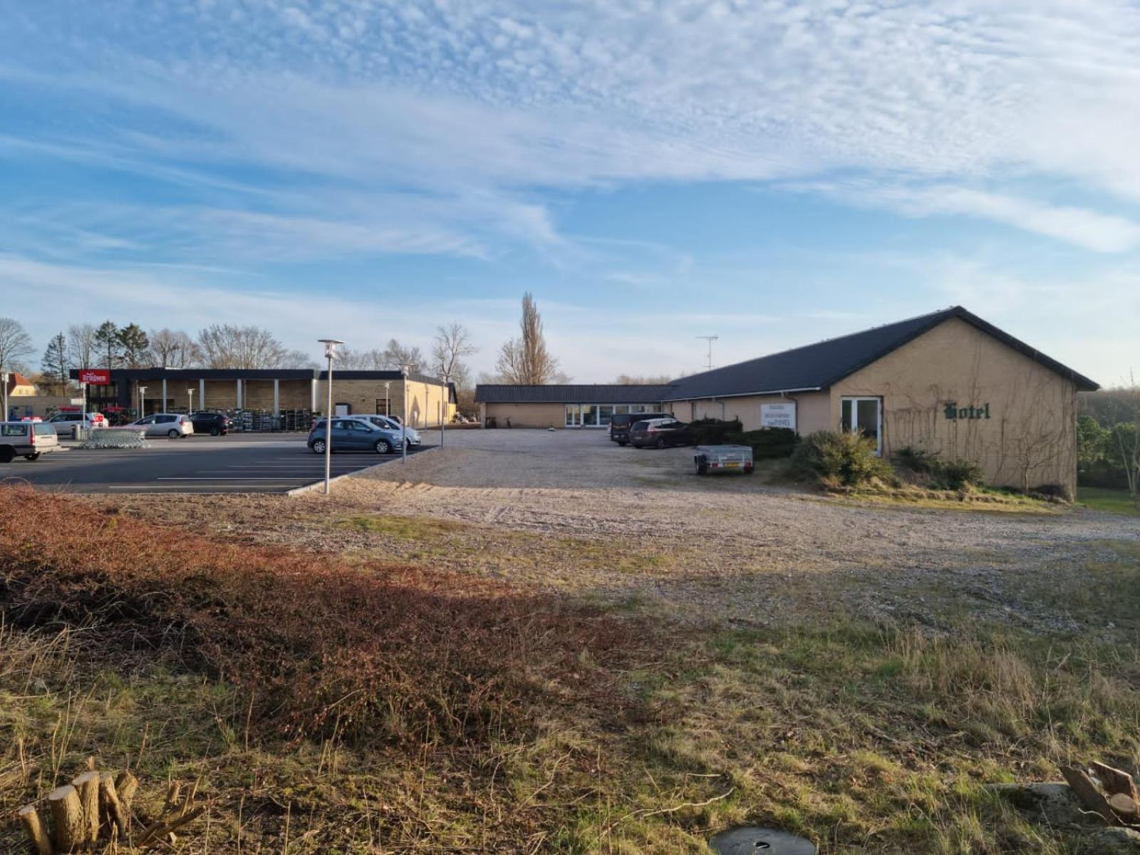 Skuldelev Kro Skibby Buitenkant foto